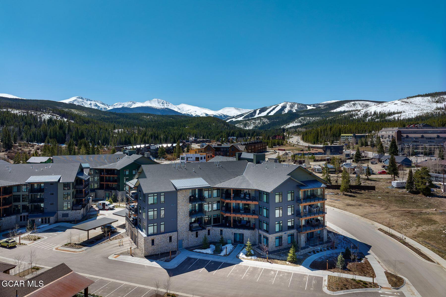 144 SKI IDLEWILD 3206