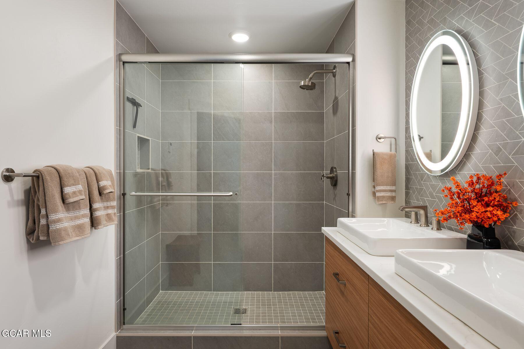 144 SKI IDLEWILD 3206