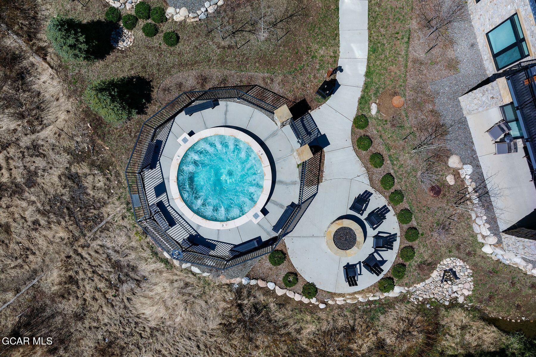 144 SKI IDLEWILD 3206