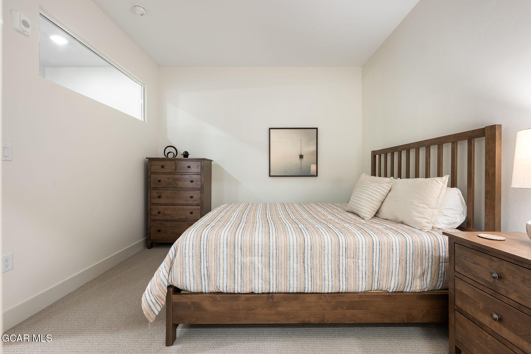 144 SKI IDLEWILD 3206