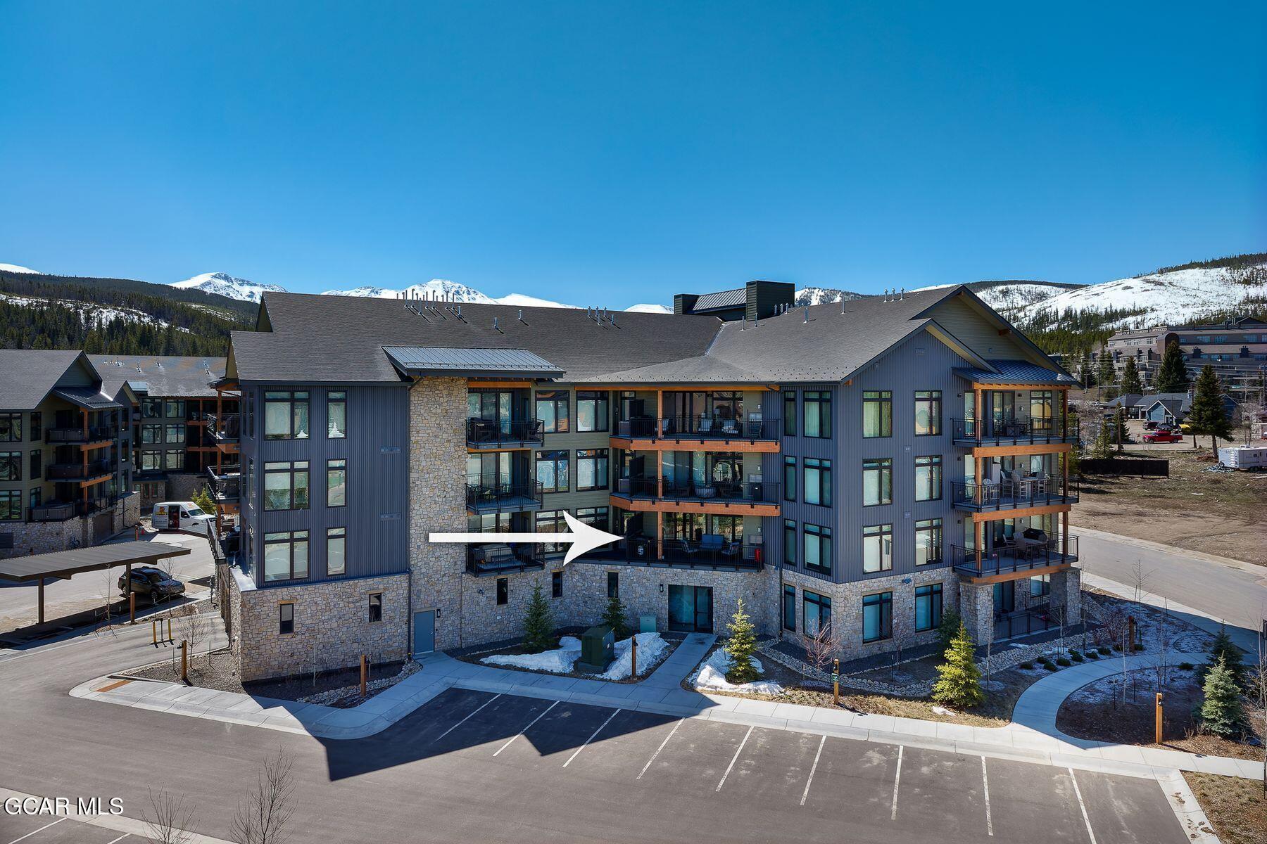 144 SKI IDLEWILD 3206