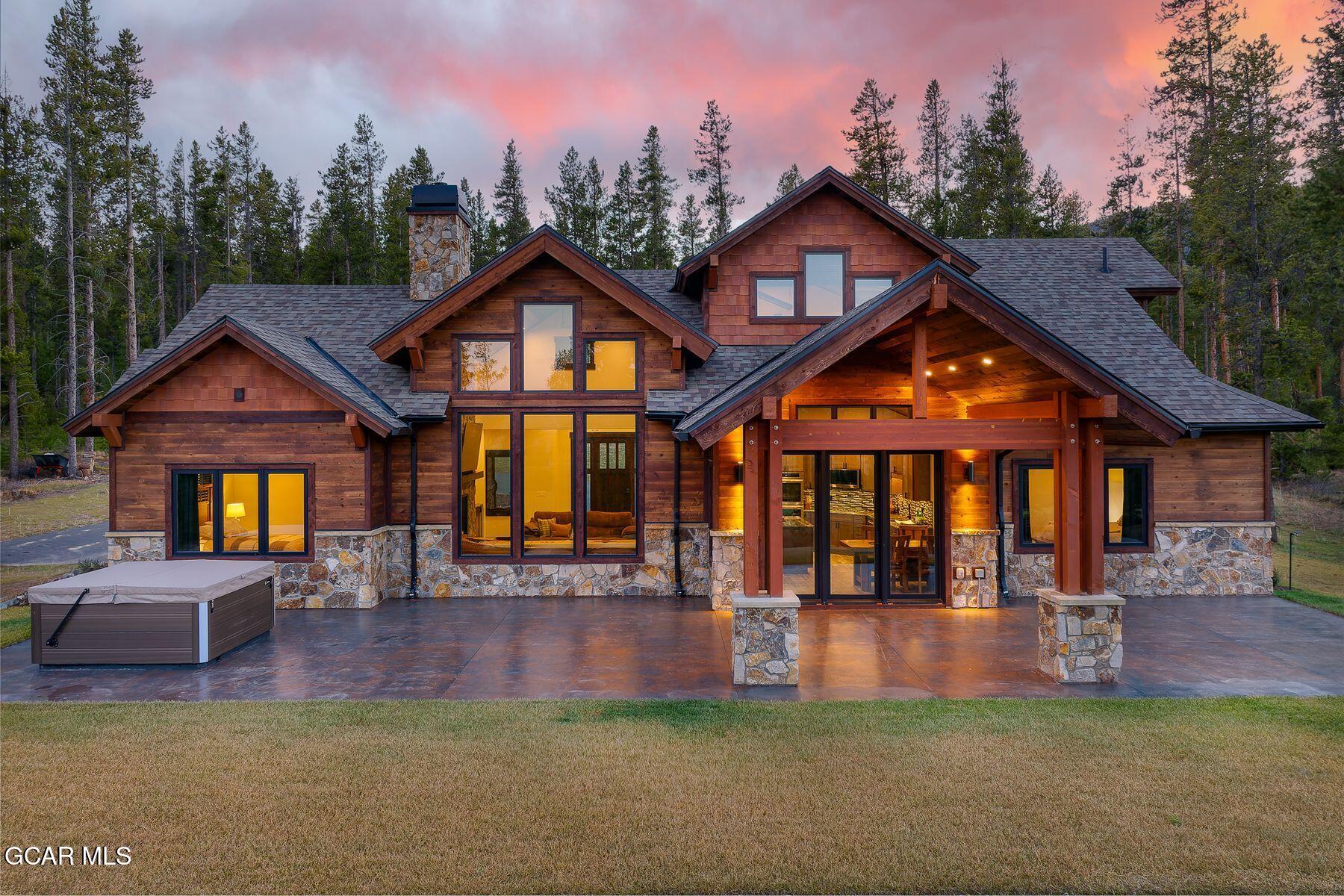 1066 FENTON Way