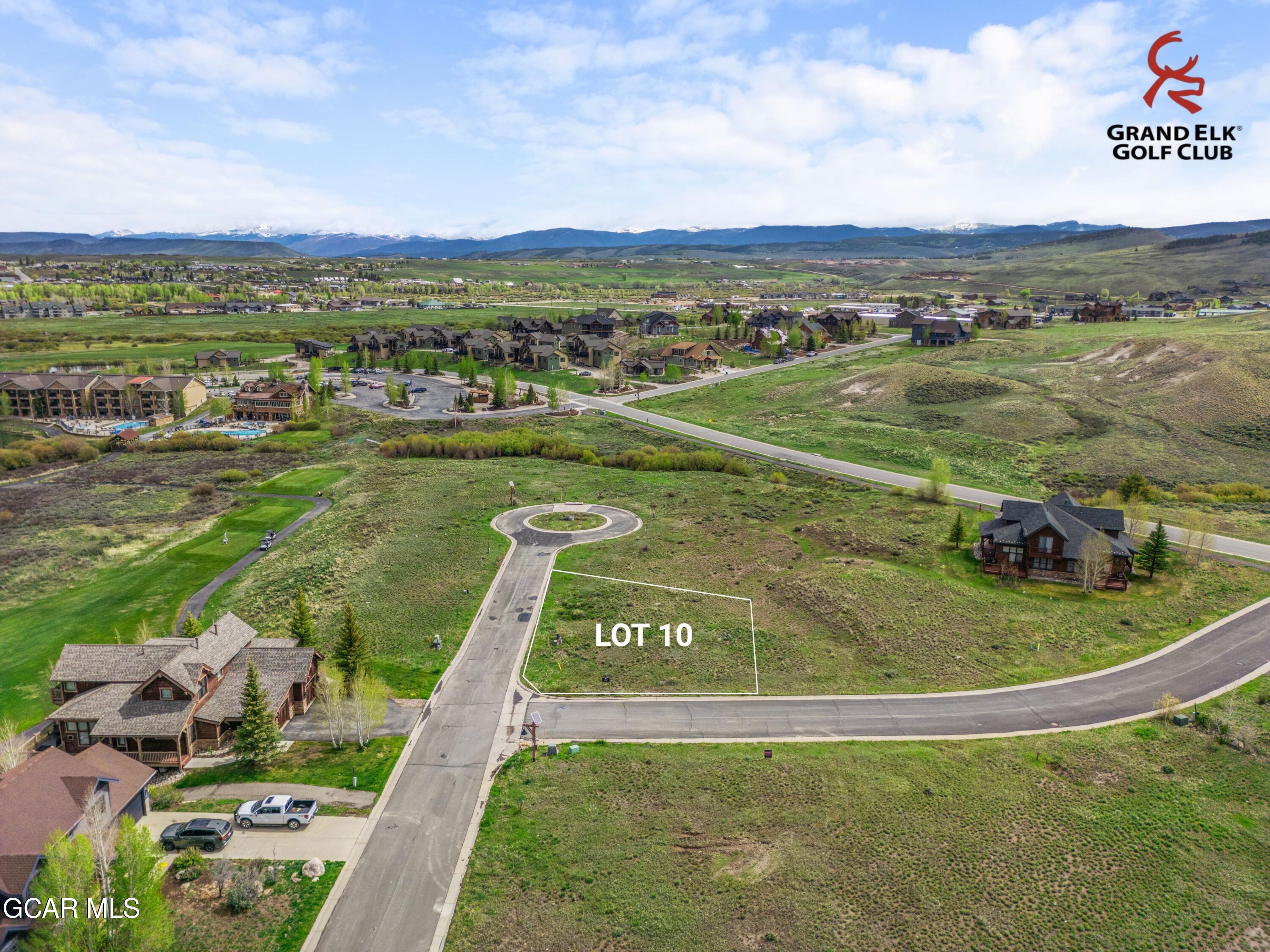 1532 Fairways Court Lot 10