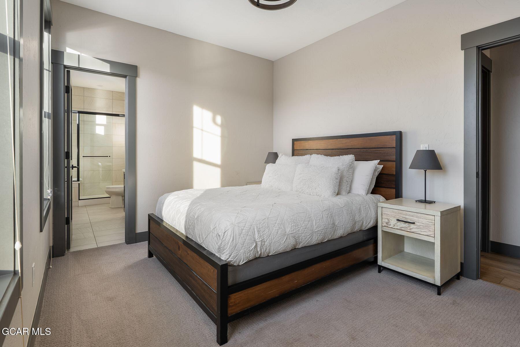 102 EAGLE RIDGE Drive