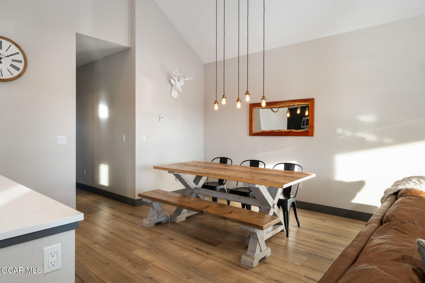 102 EAGLE RIDGE Drive