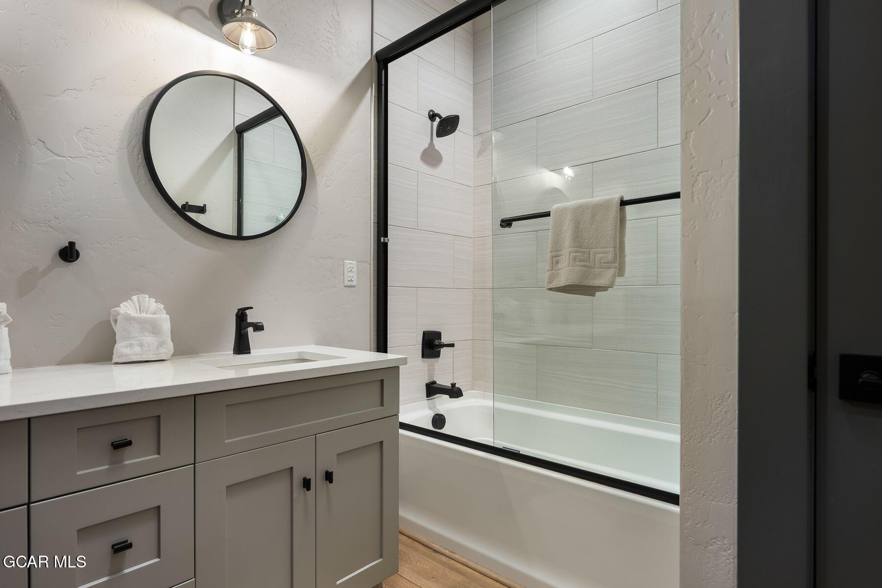 102 EAGLE RIDGE Drive