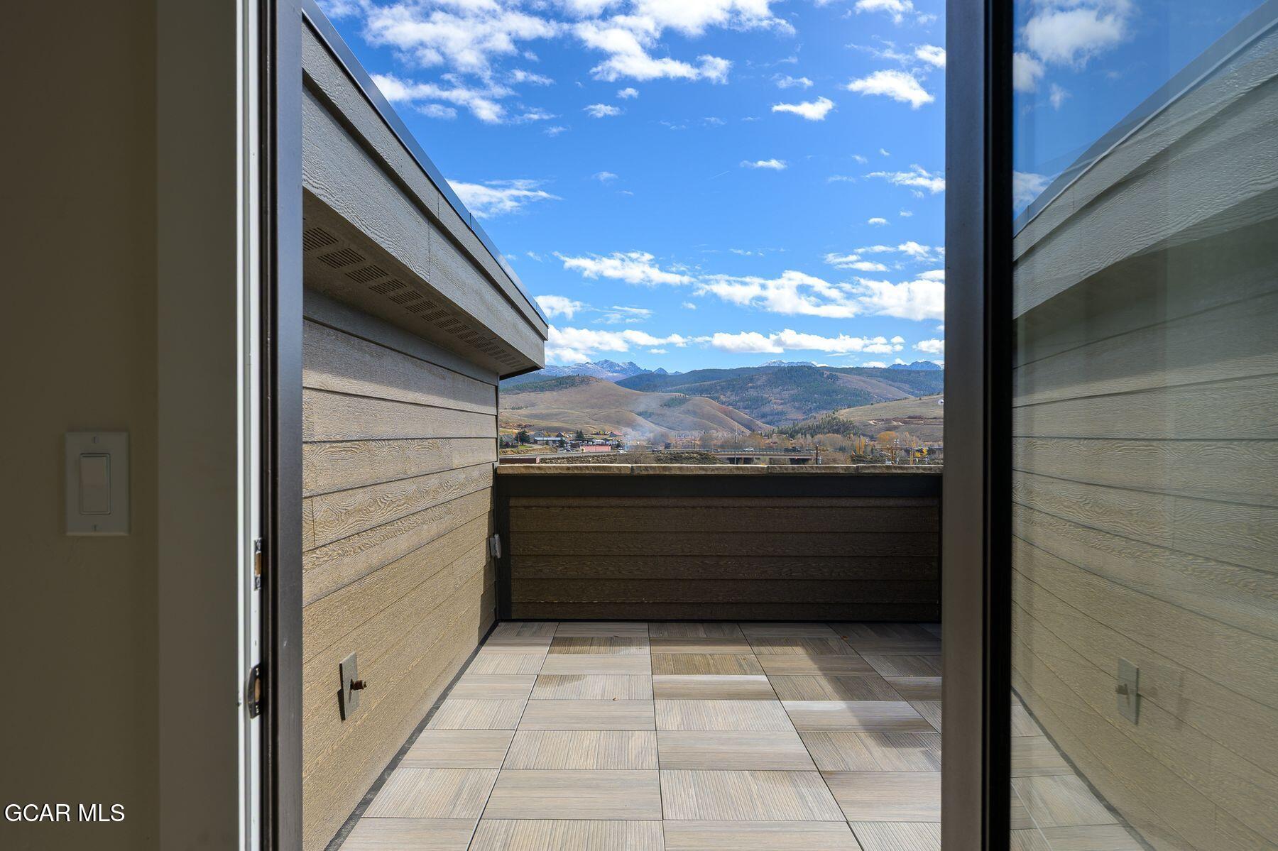 378 E Agate Avenue 3B