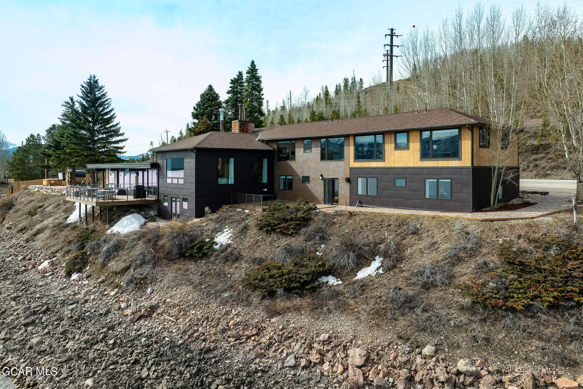 6732 US HWY 34