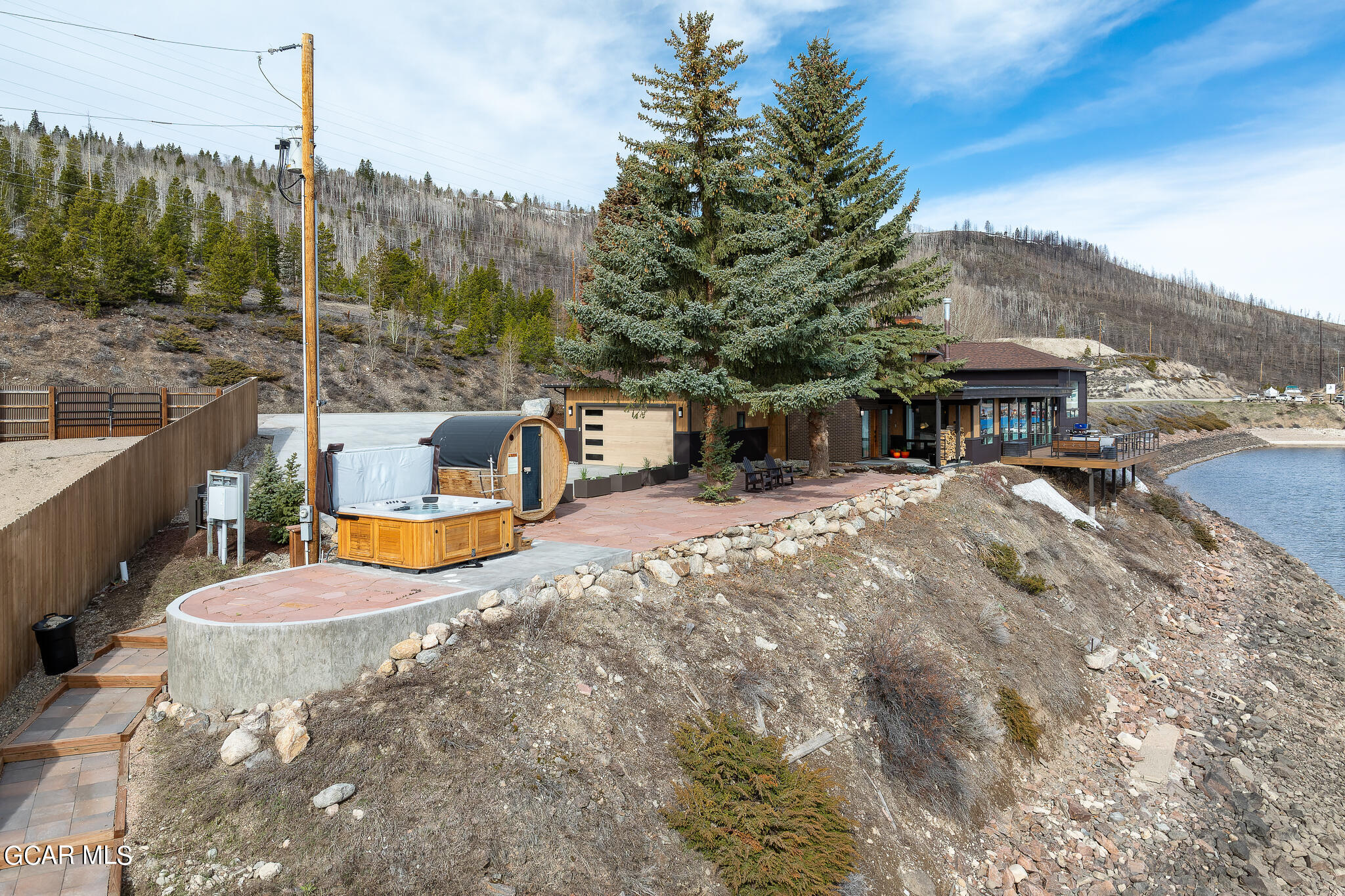 6732 US HWY 34