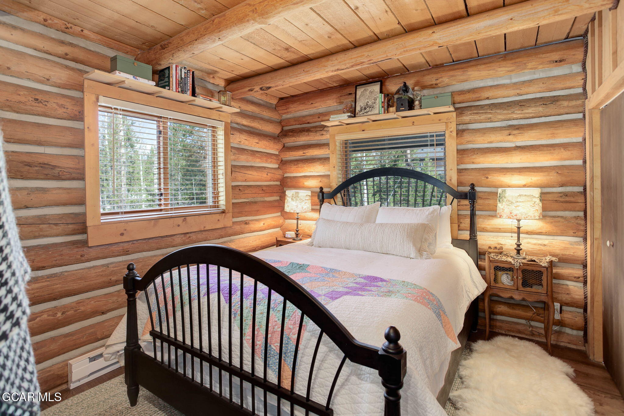 241 Kinnikinnick Road