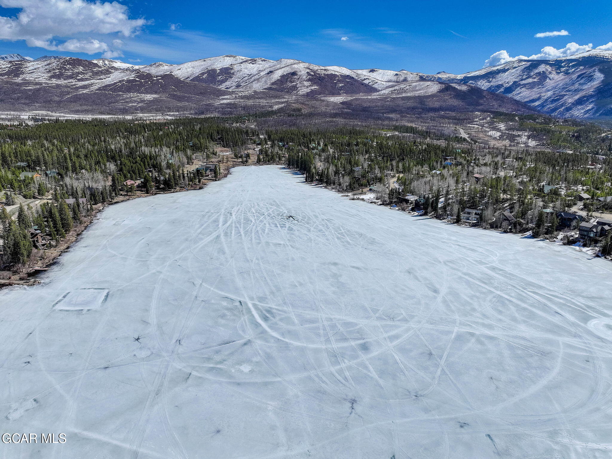 241 Kinnikinnick Road