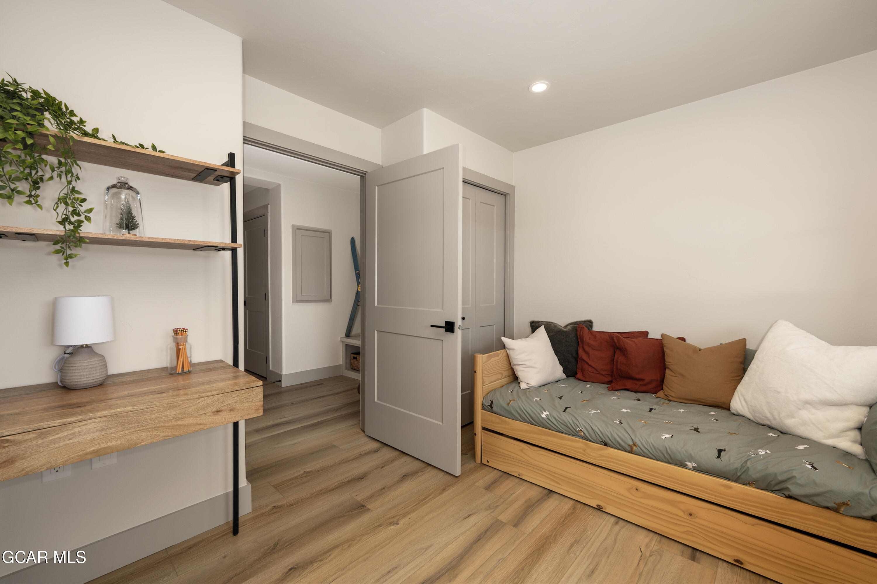 237 EAGLE RIDGE Circle