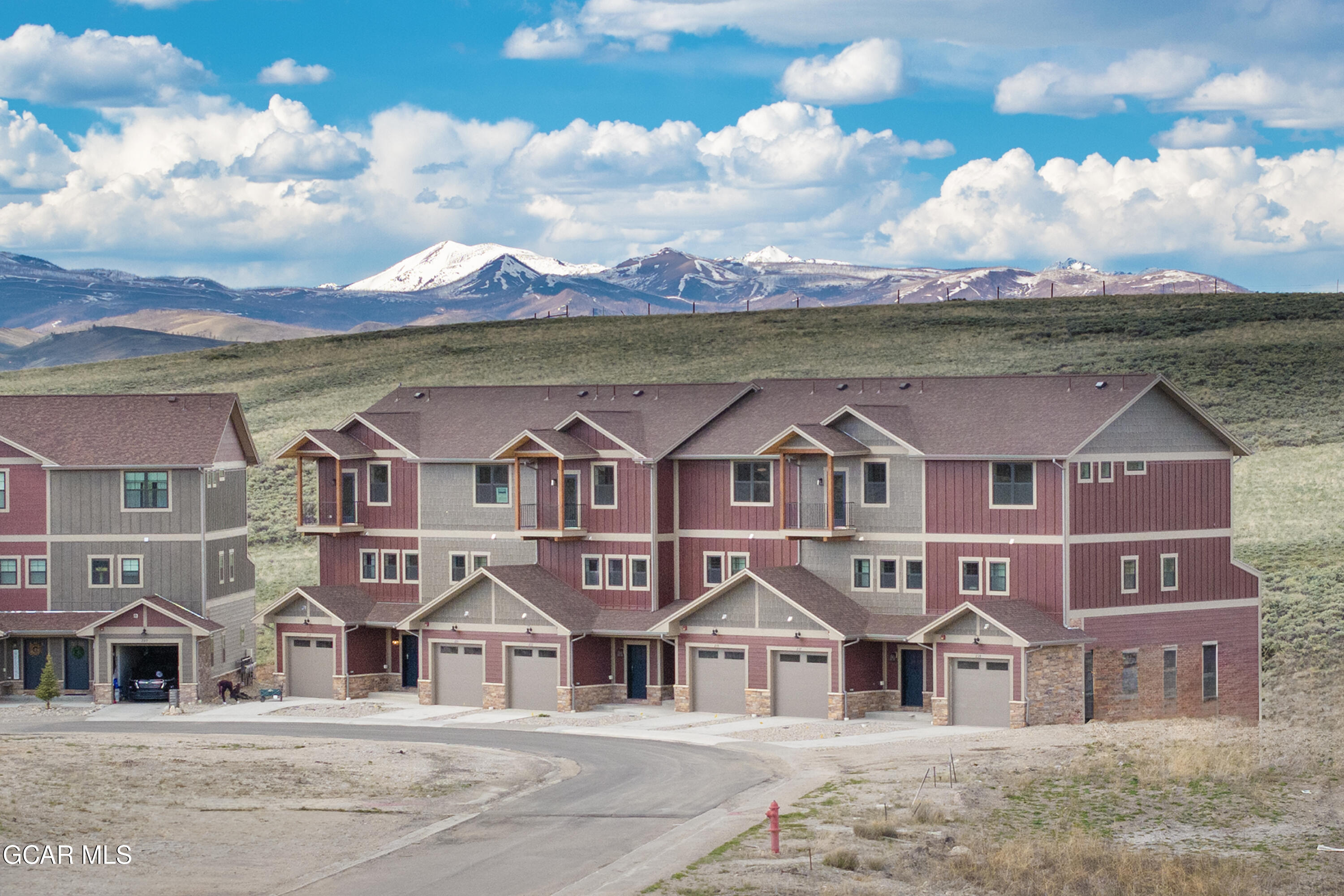 237 EAGLE RIDGE Circle