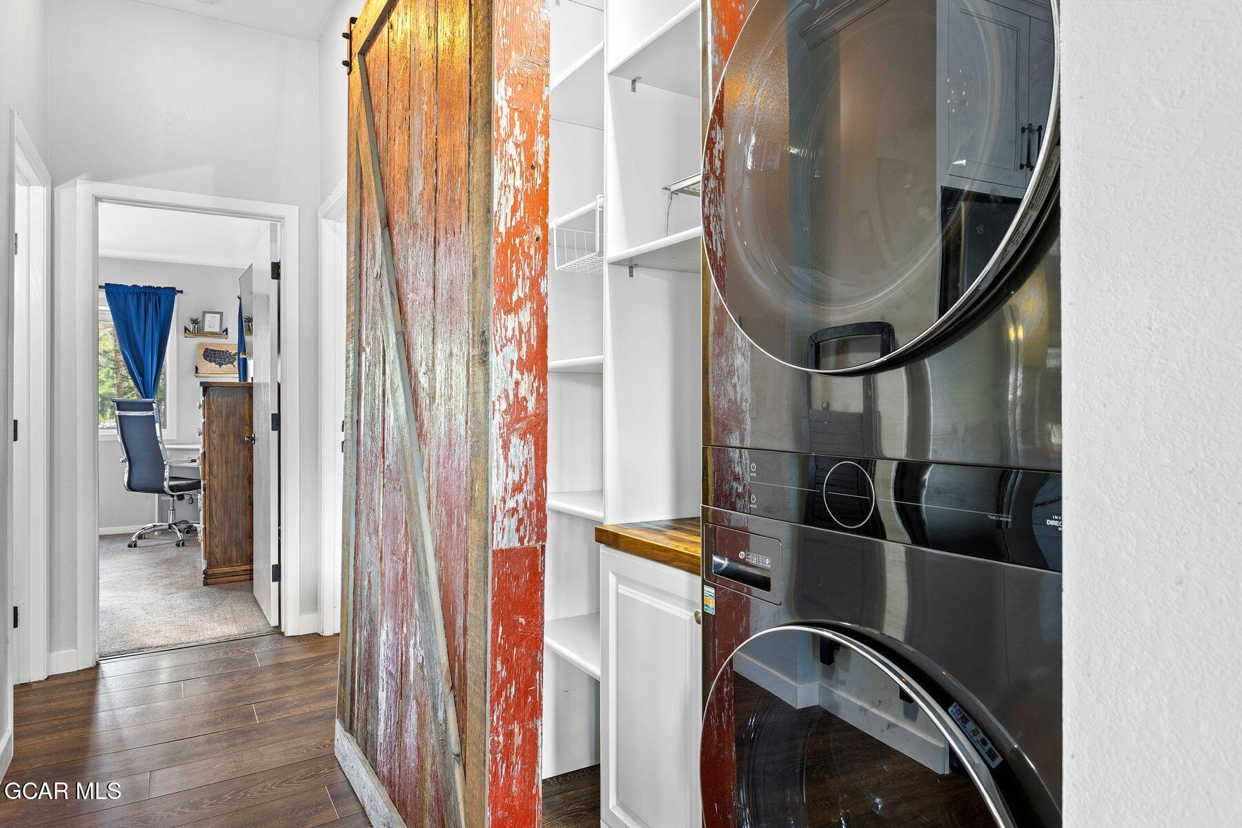 100 Bryant Boulevard 3