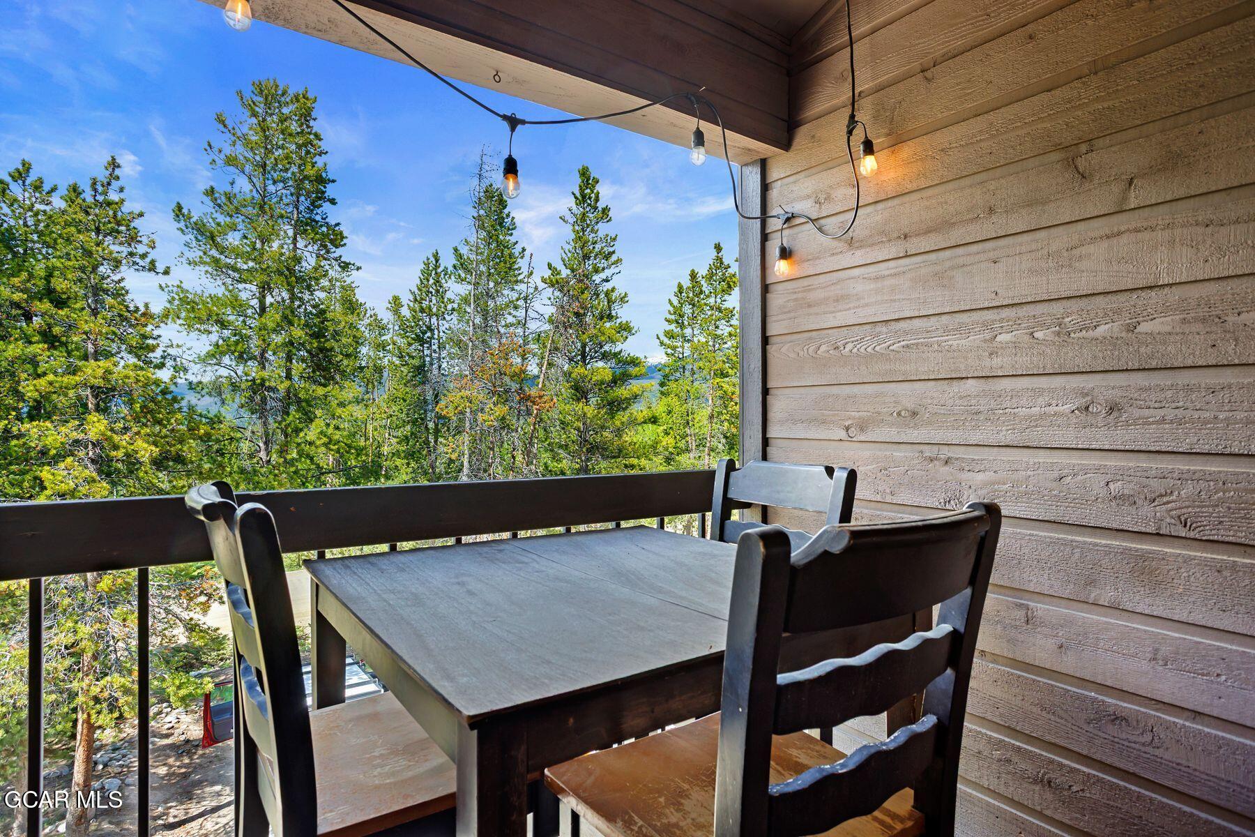 100 Bryant Boulevard 3