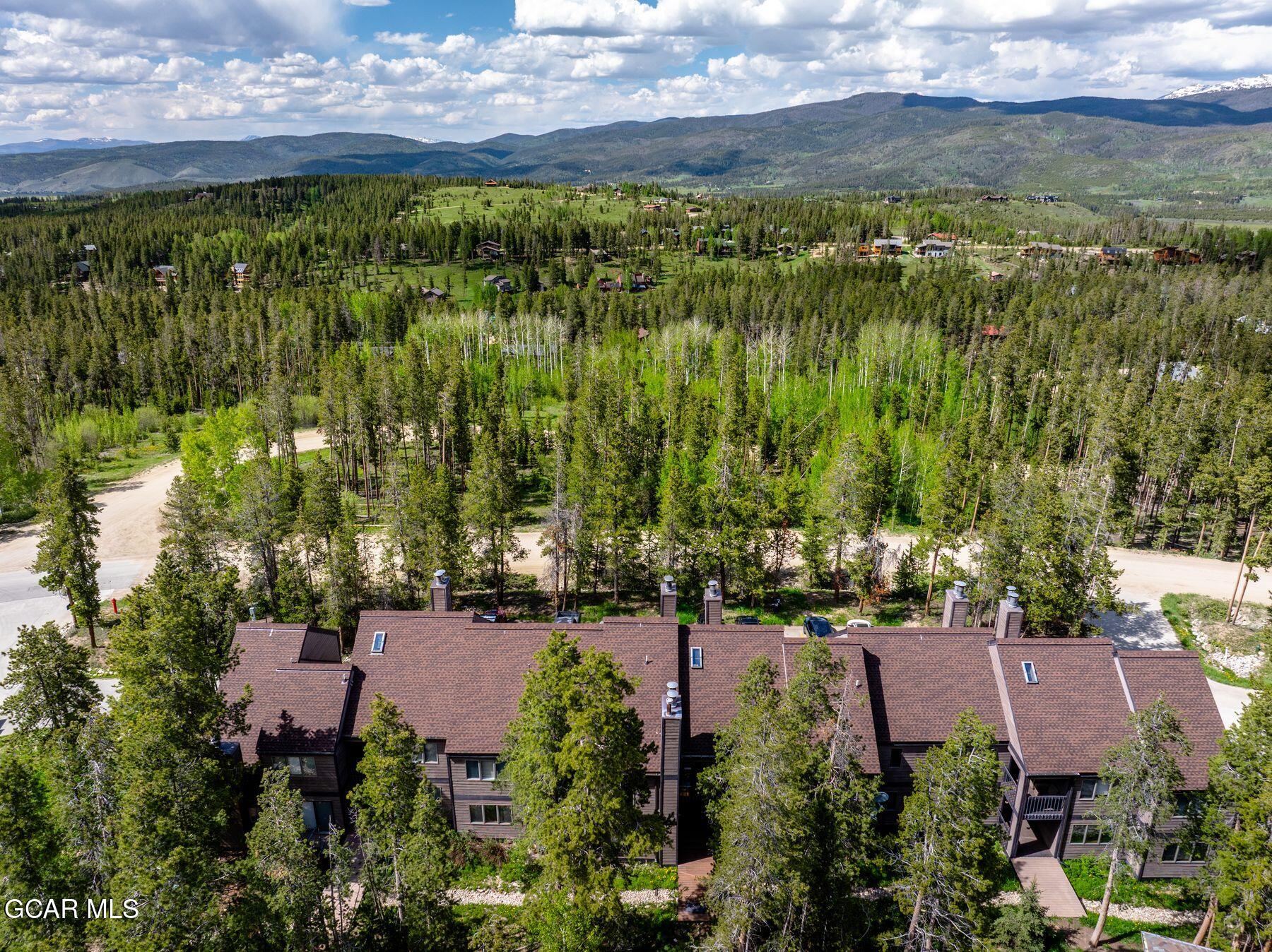 100 Bryant Boulevard 3