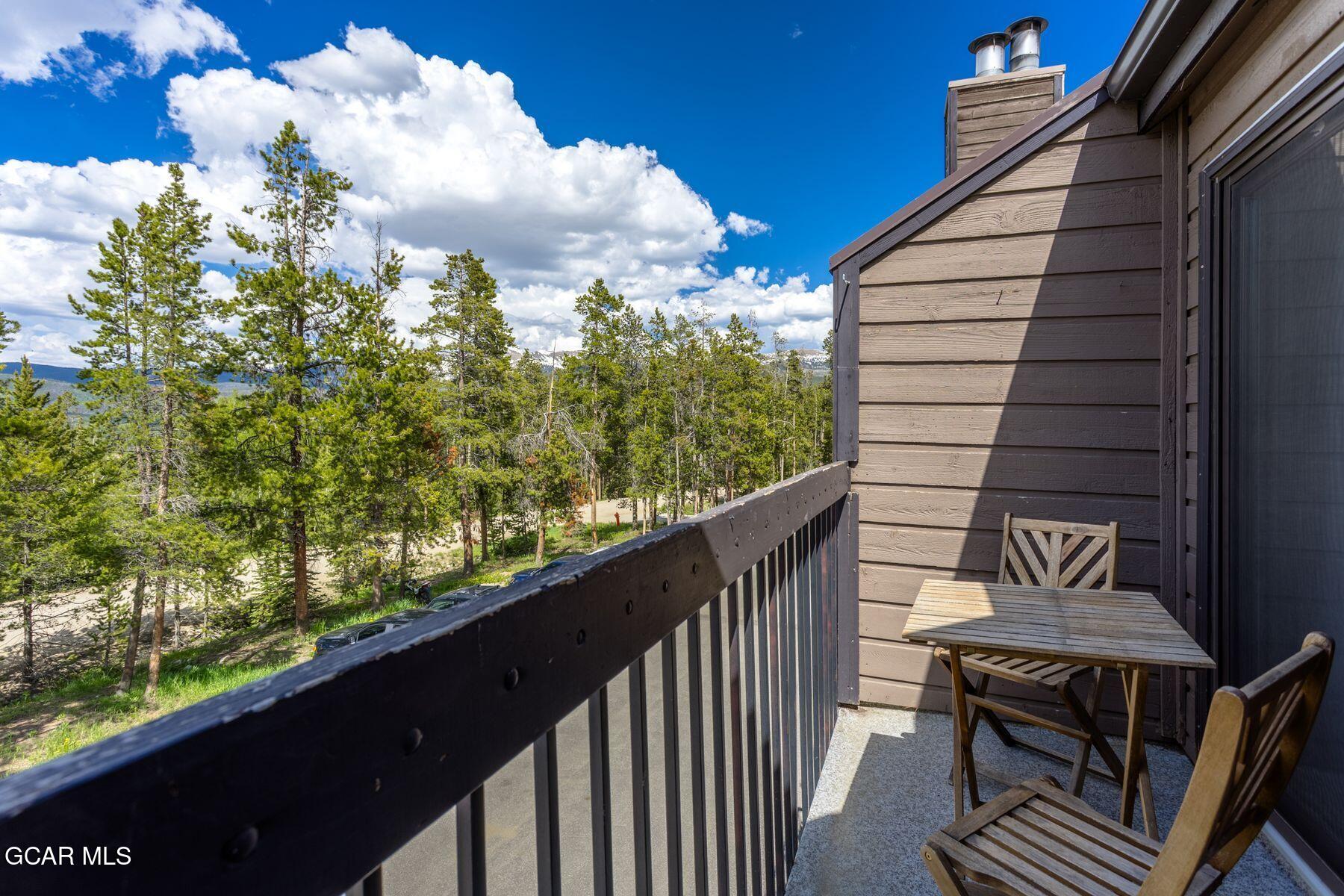 100 Bryant Boulevard 3