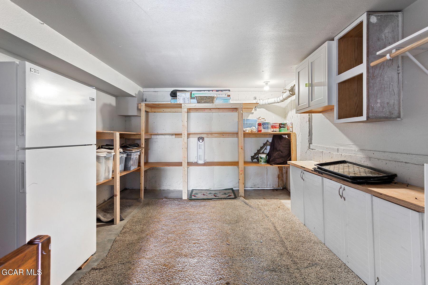 100 Bryant Boulevard 3