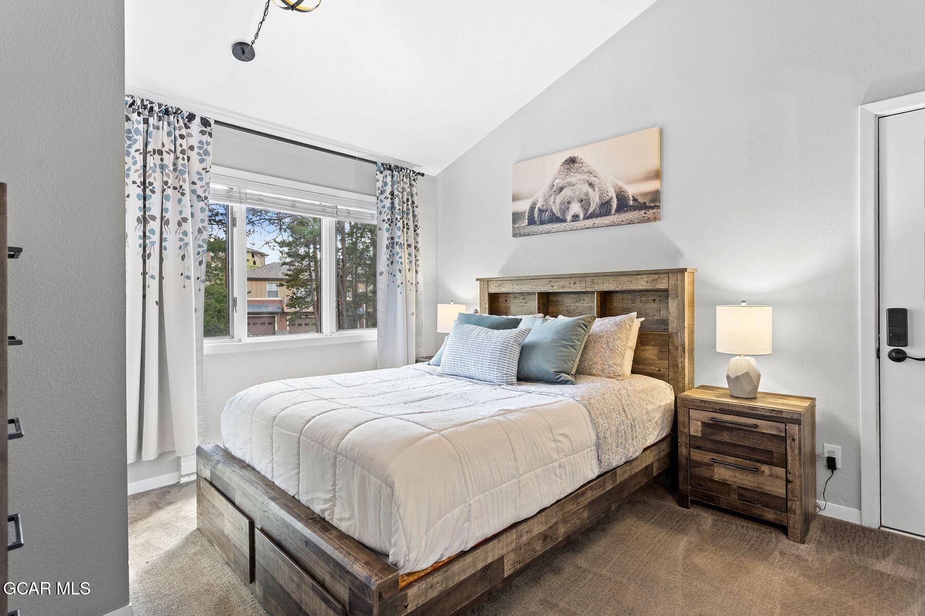 100 Bryant Boulevard 3