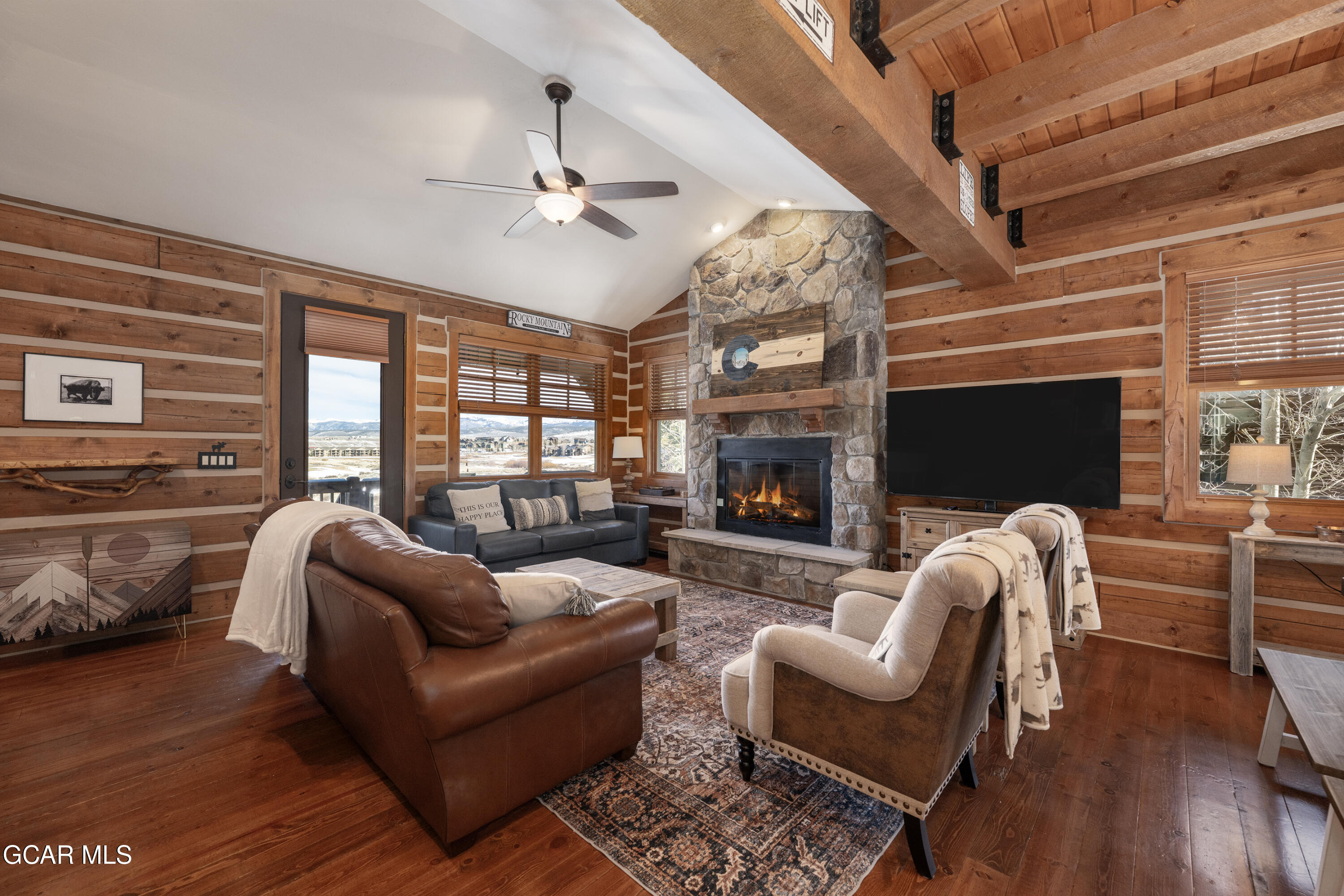 220 Thompson Road