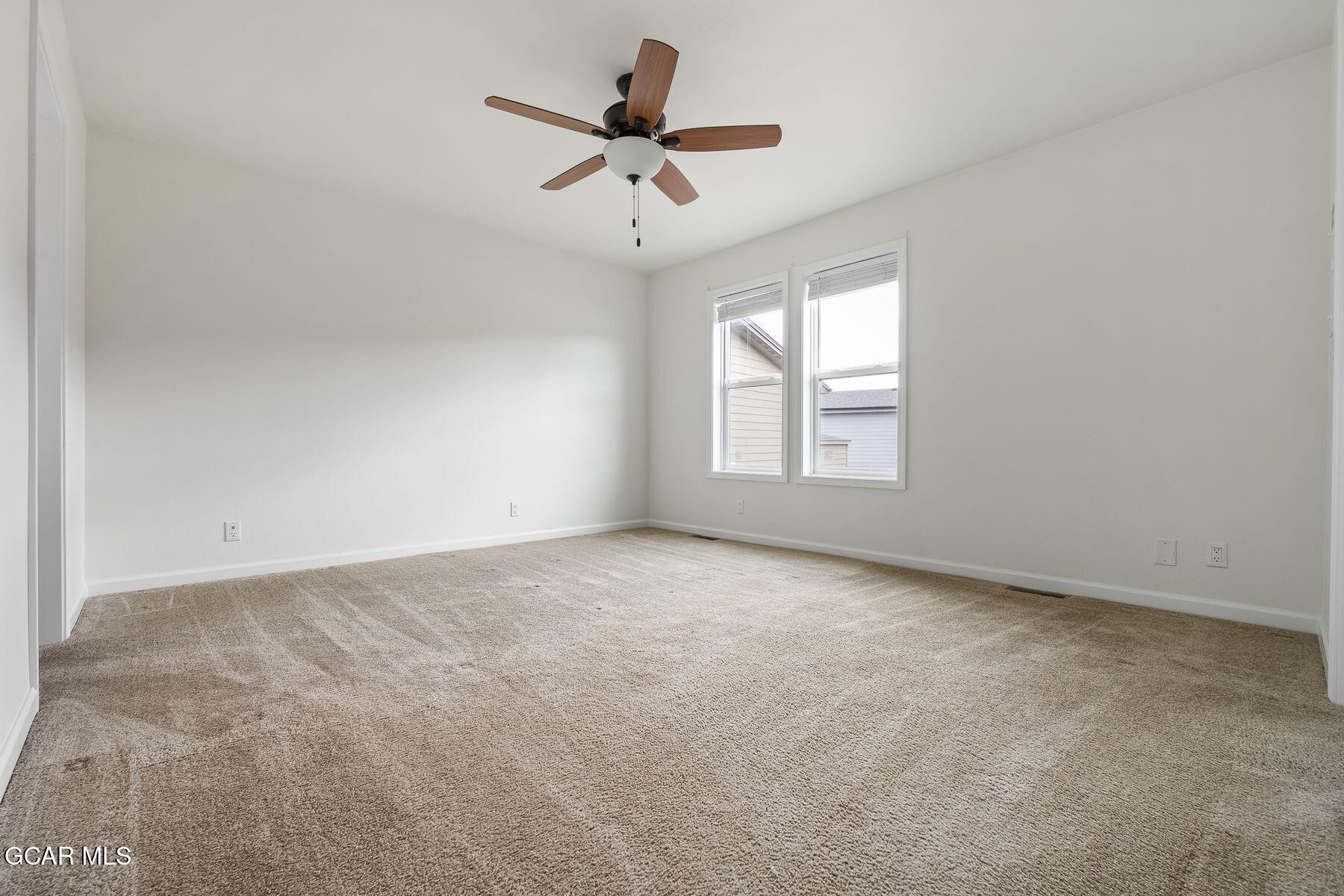 551 Summit Trail 190