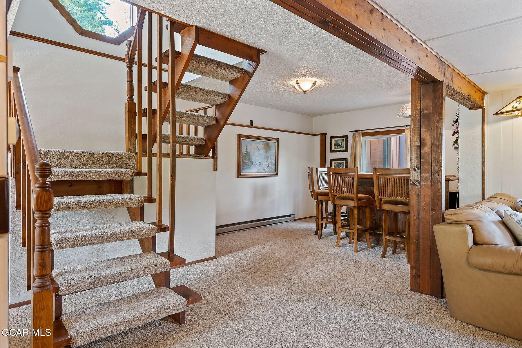 525 West WEST PORTAL Road