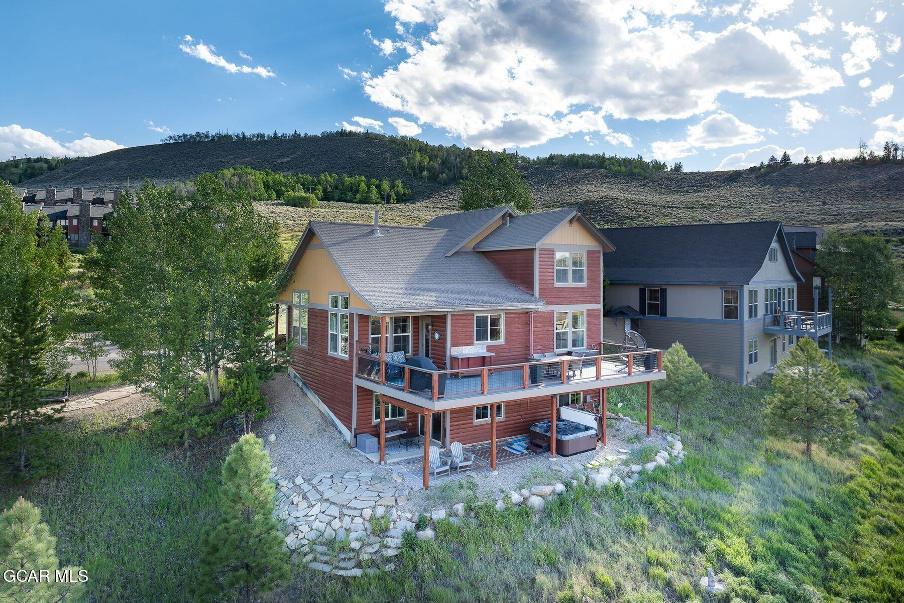 104 Fairway Lane