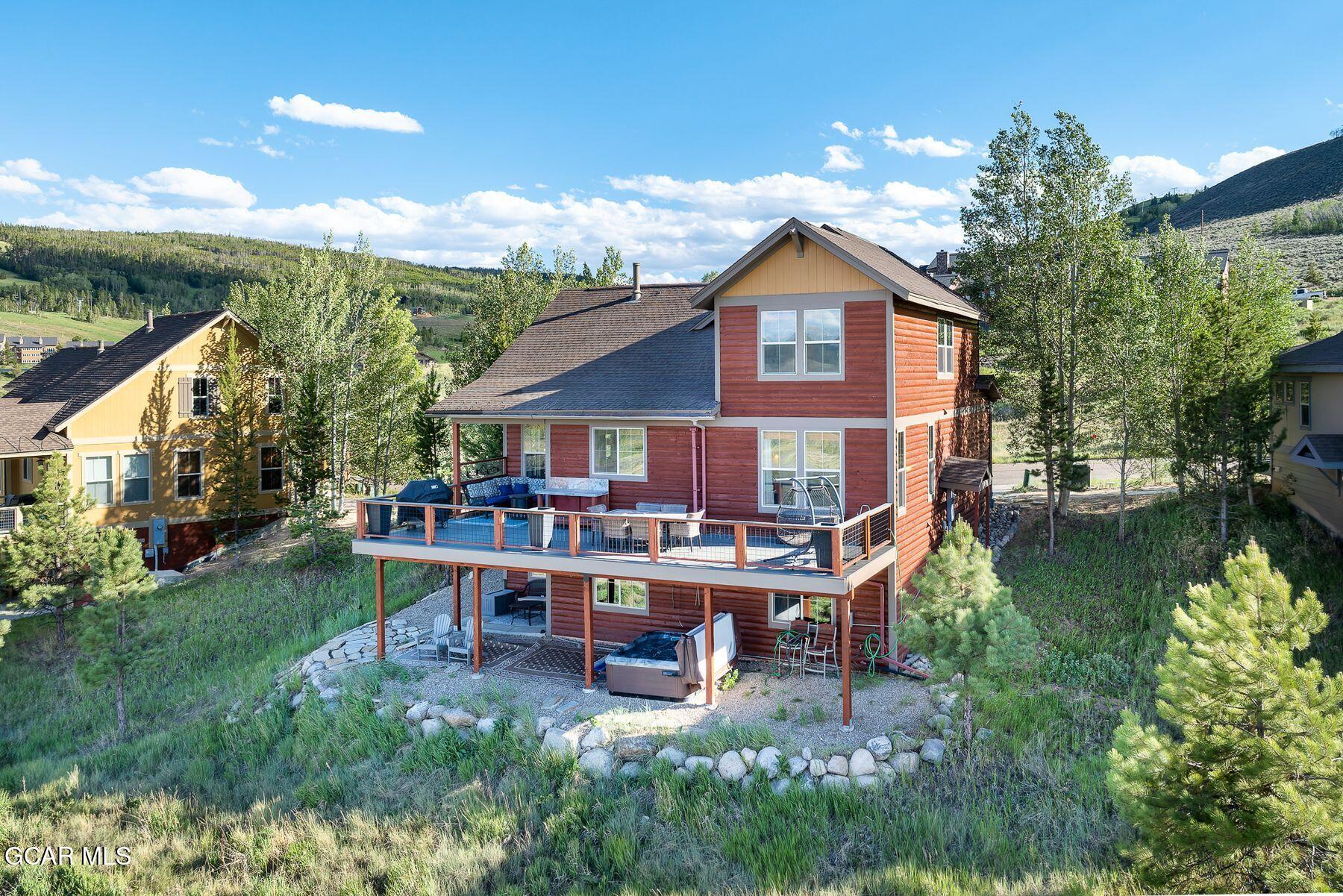 104 Fairway Lane