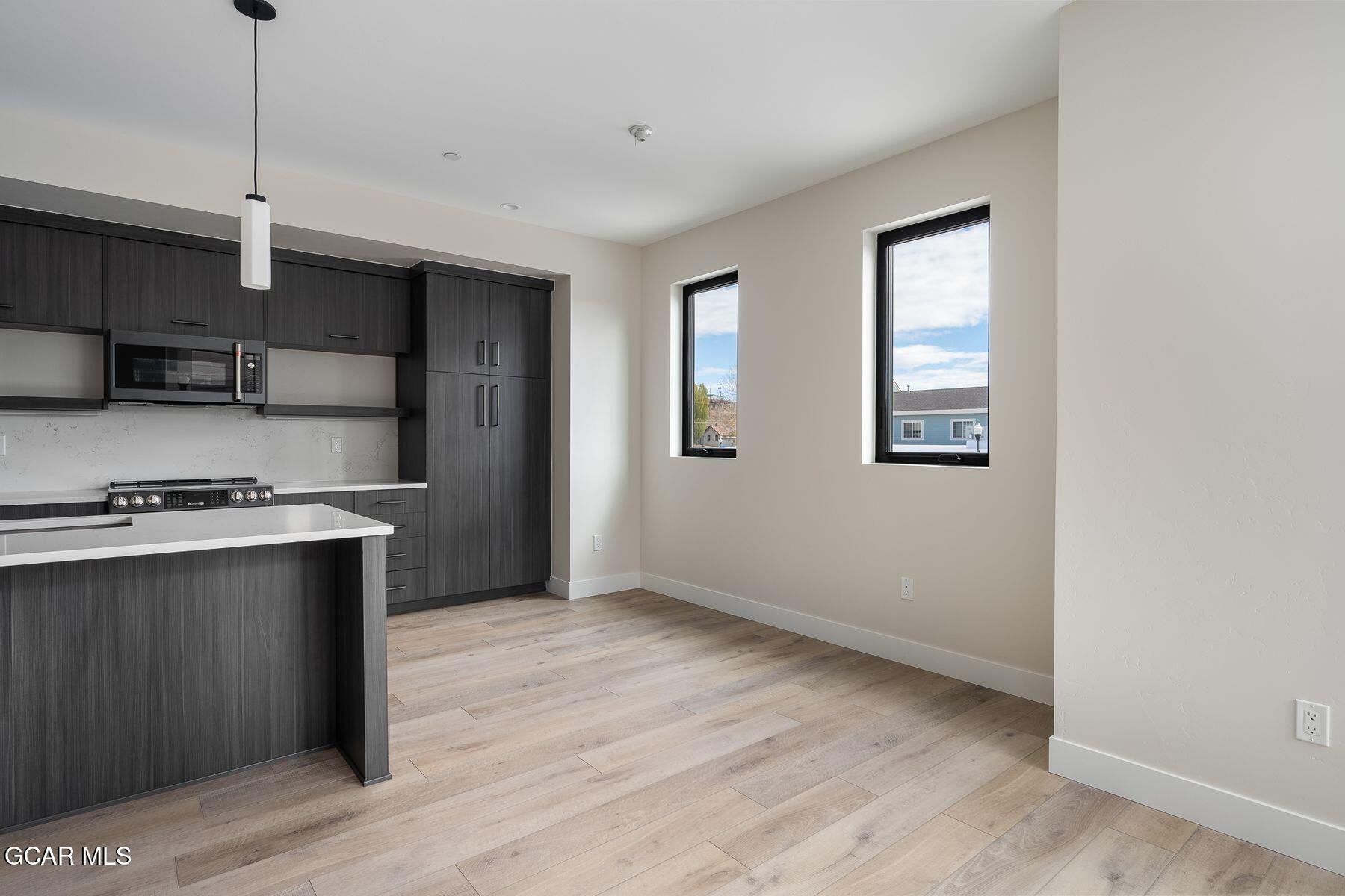 378 E Agate Avenue 4A