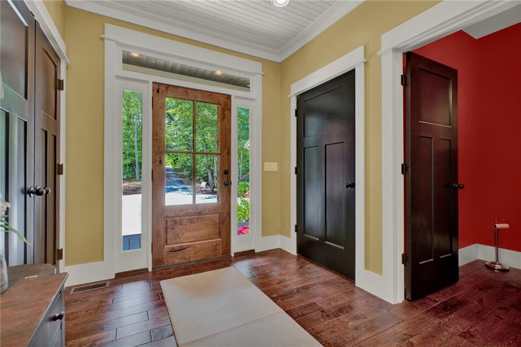 487 Mountain Tops Road