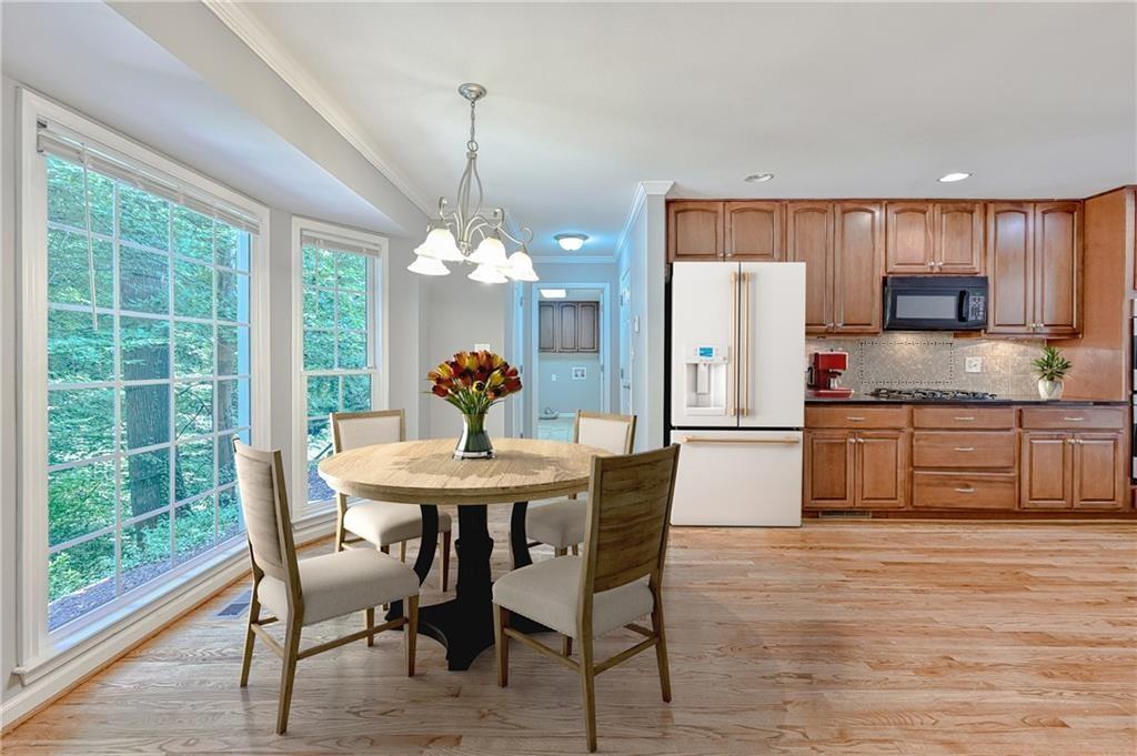 2530 Chimney Springs Drive