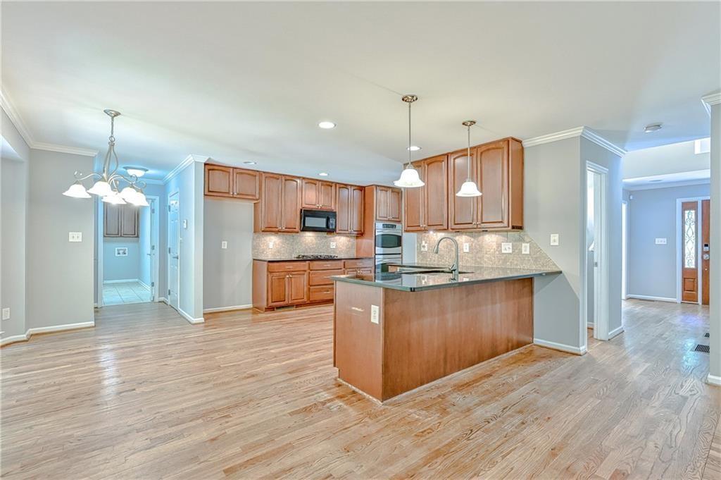 2530 Chimney Springs Drive