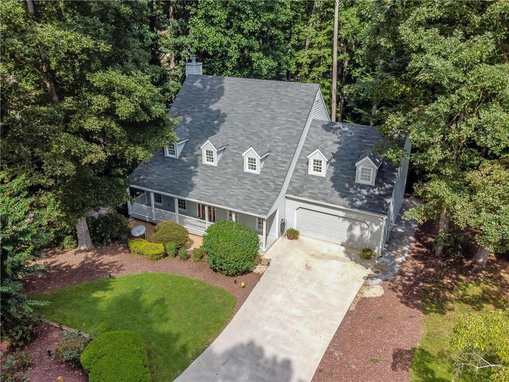 2530 Chimney Springs Drive