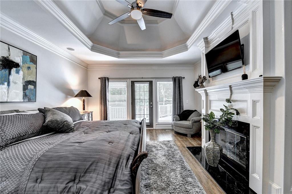 10635 N Edgewater Place