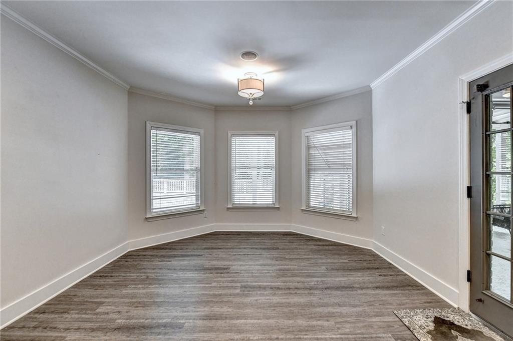 10635 N Edgewater Place