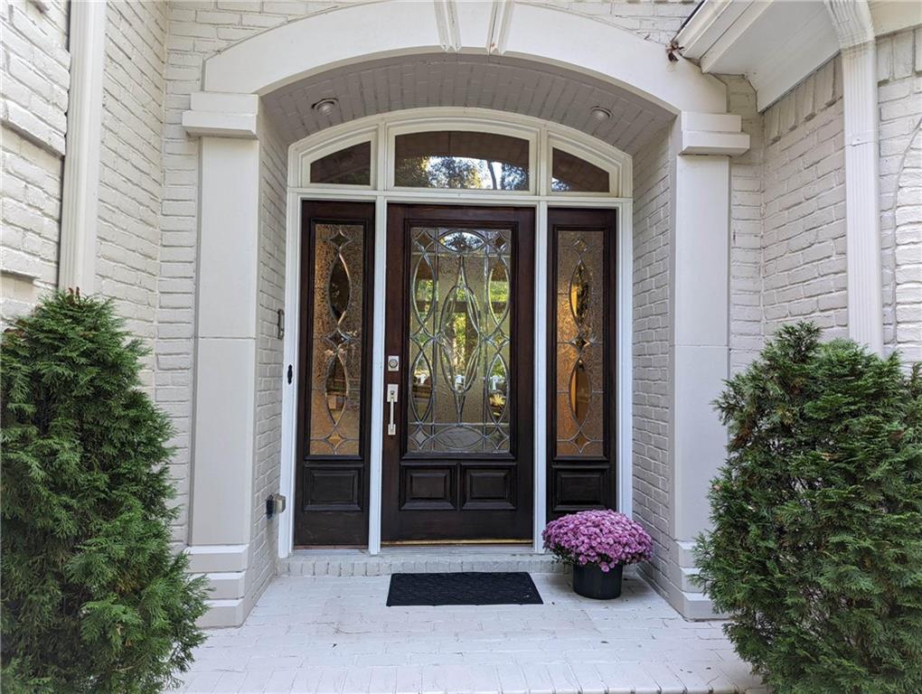 10635 N Edgewater Place