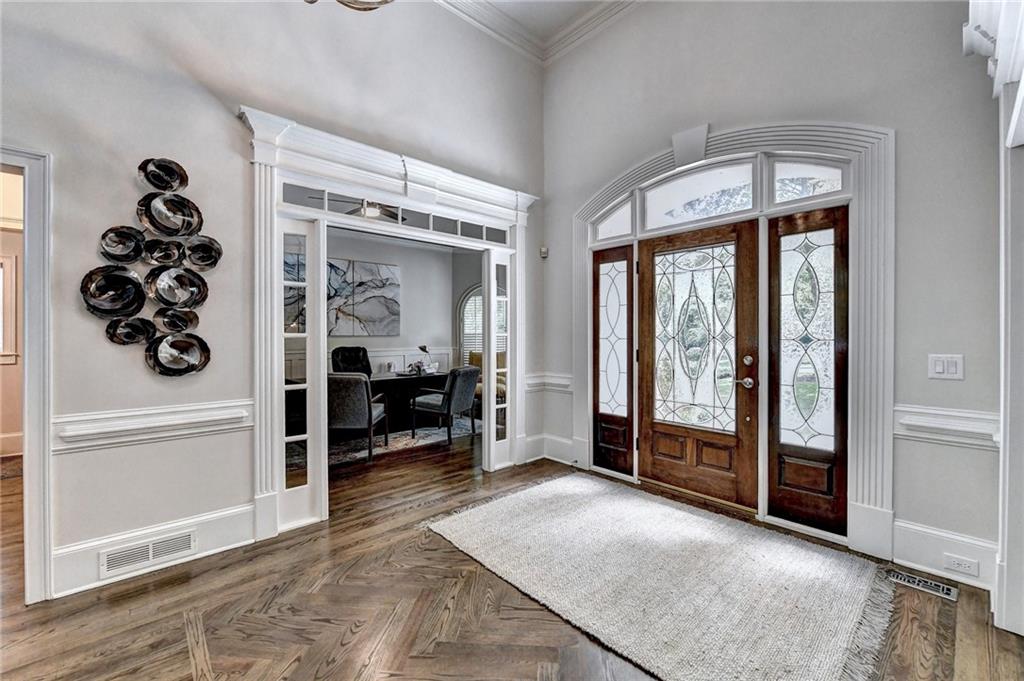 10635 N Edgewater Place