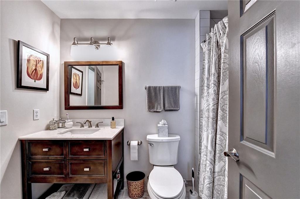 10635 N Edgewater Place