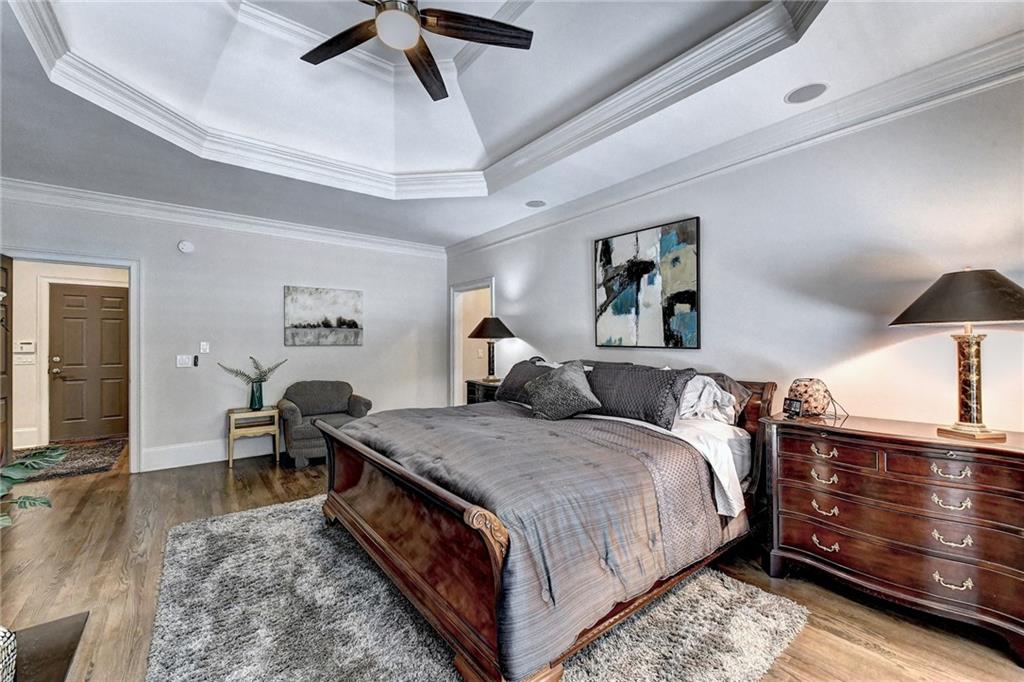 10635 N Edgewater Place