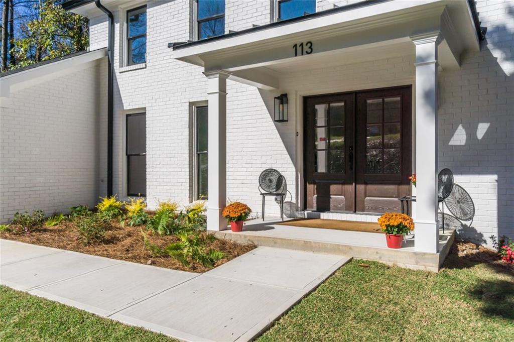 113 Fox Hills Circle SE