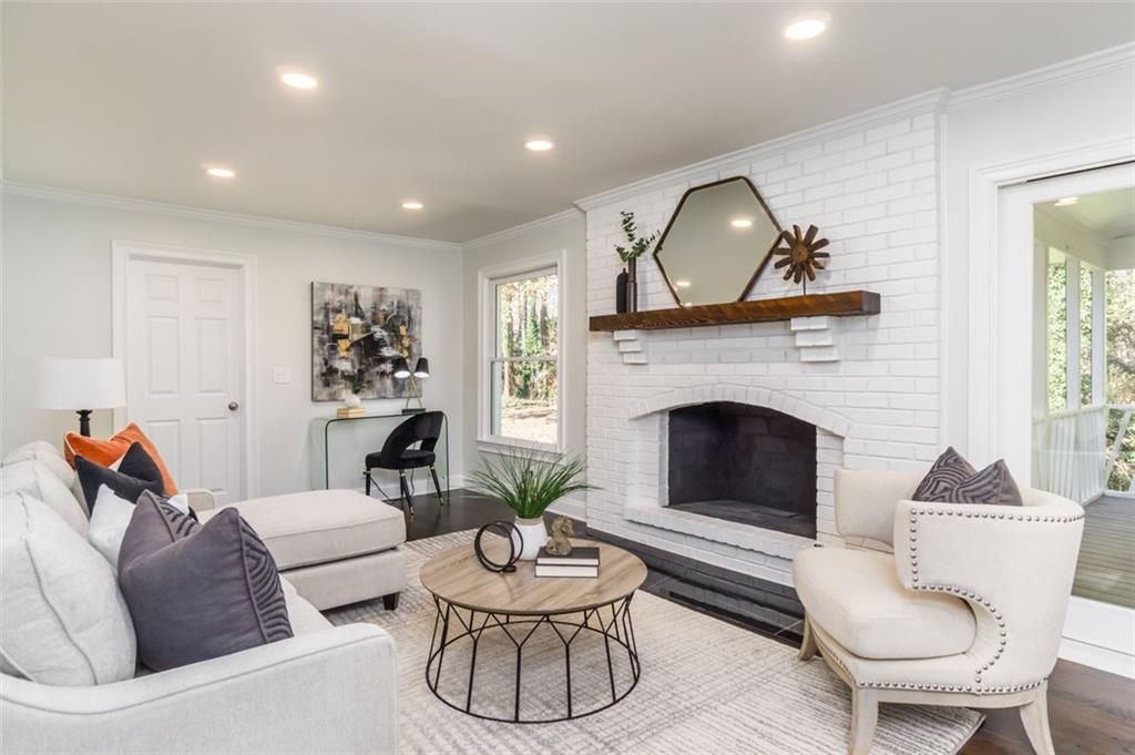 113 Fox Hills Circle SE