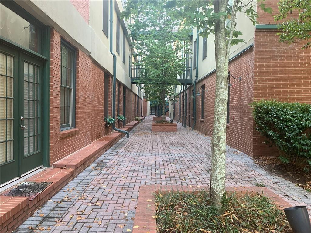 1715 Liberty Lane Unit 103