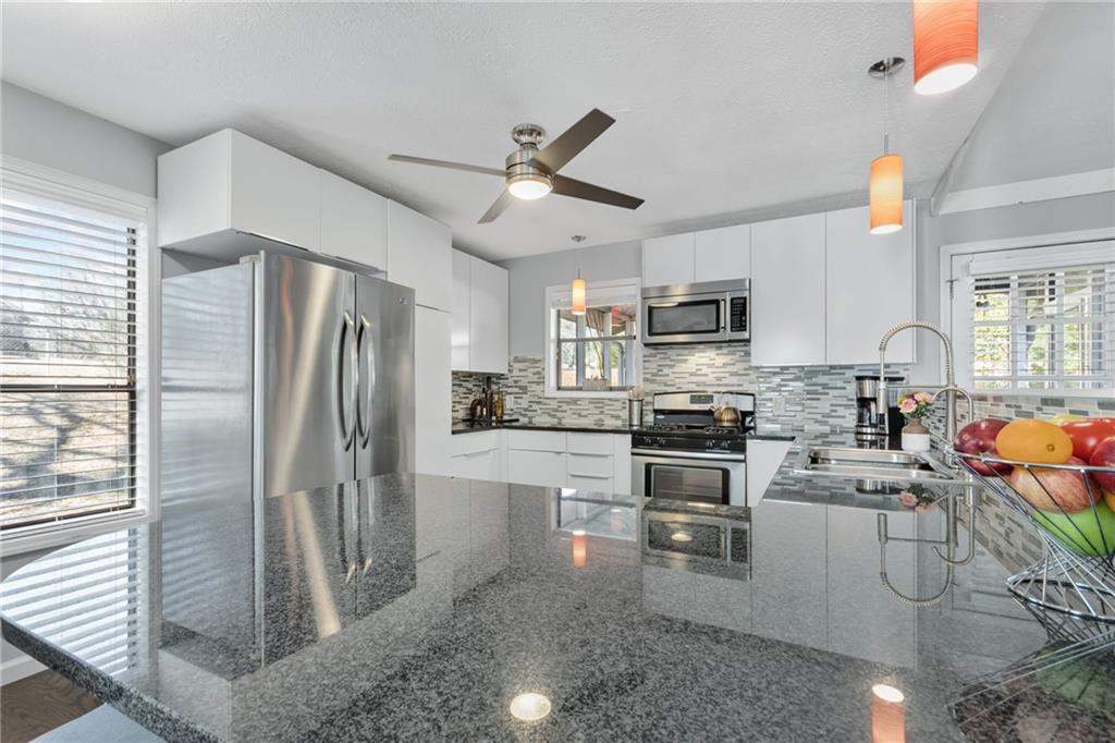 2689 Whitehurst Drive NE