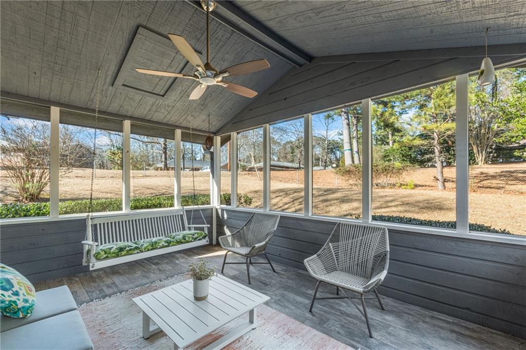 2689 Whitehurst Drive NE