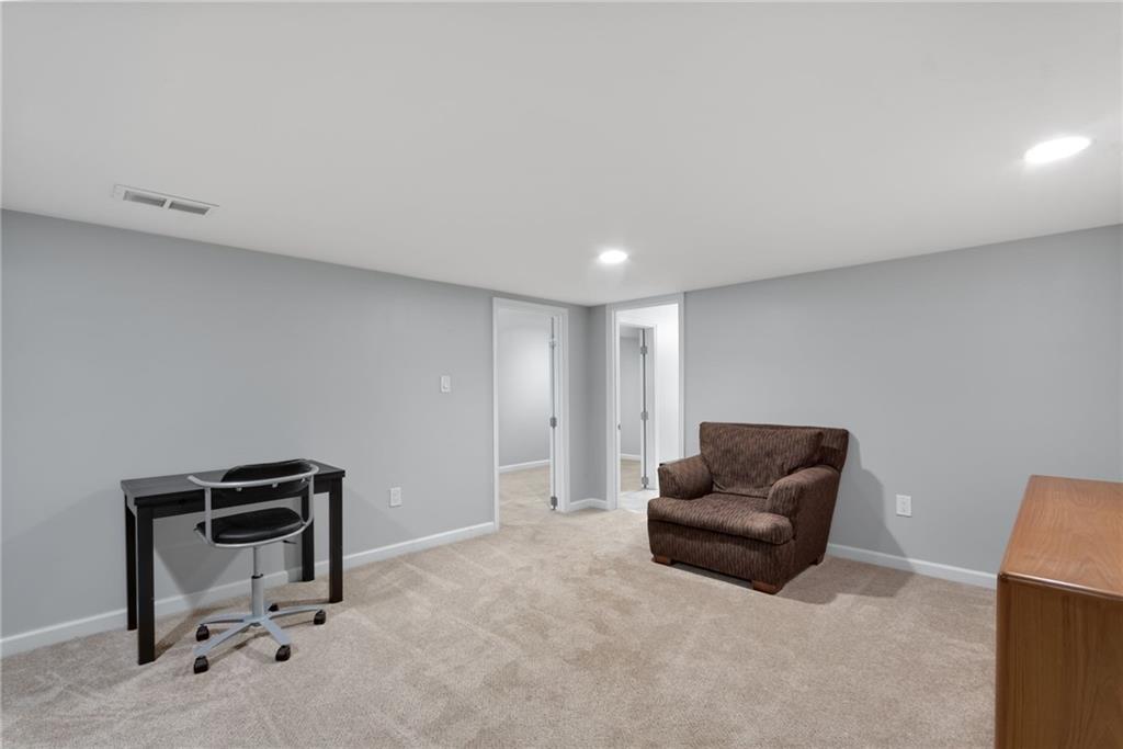 2689 Whitehurst Drive NE