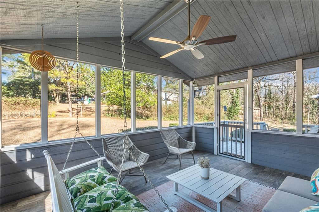 2689 Whitehurst Drive NE