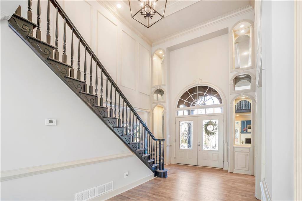 3450 Holly Trail Lane