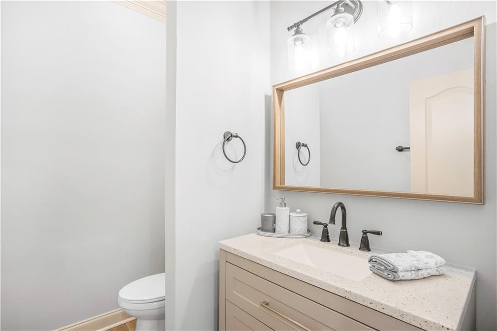 3450 Holly Trail Lane