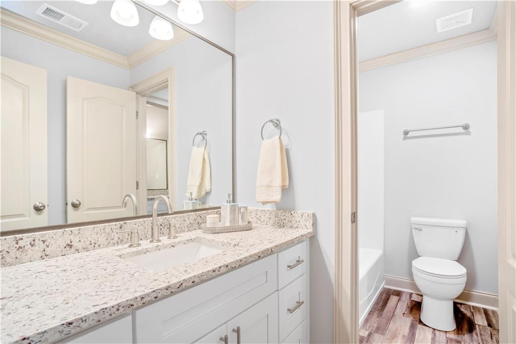 3450 Holly Trail Lane