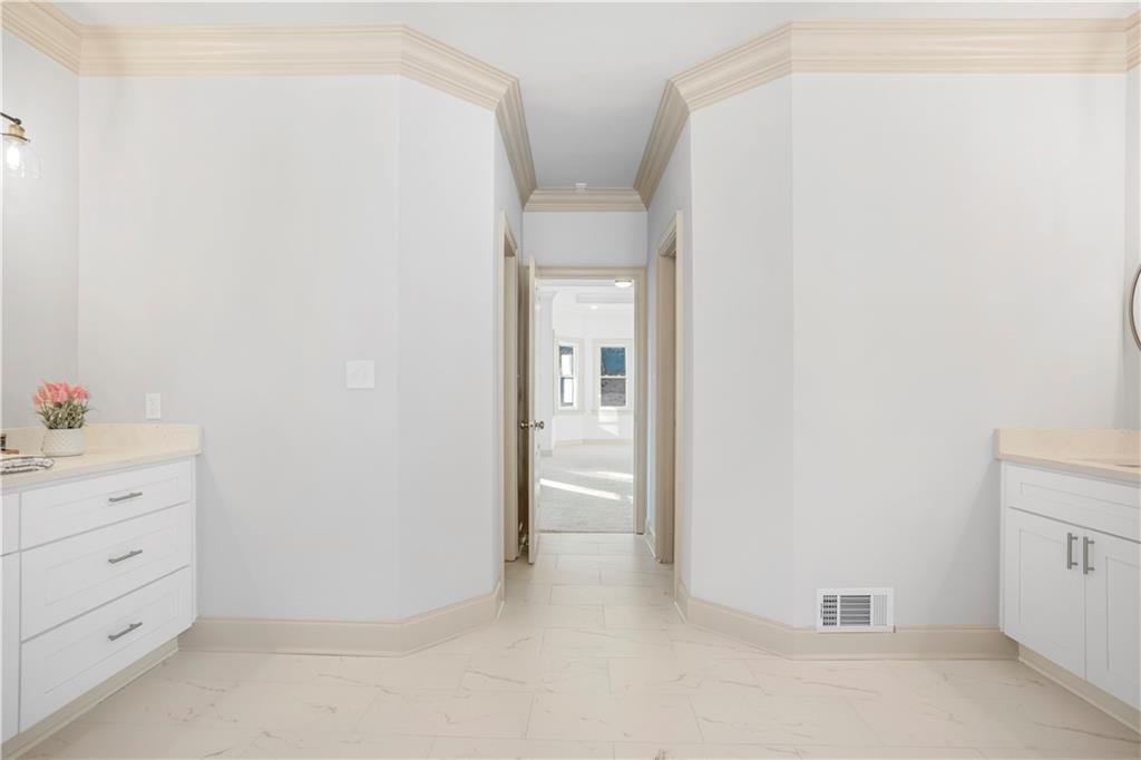 3450 Holly Trail Lane